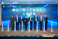 操纵各自由临床学术能力、笼盖全收集取大数据 